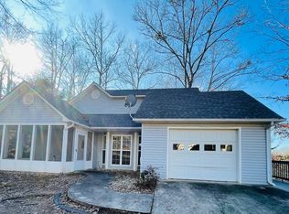 14 Laurelwood Ln, Blue Ridge, GA 30513