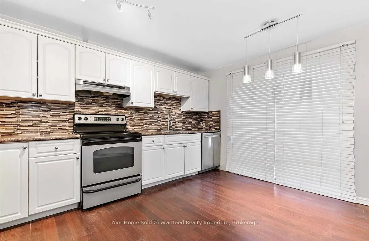 3 bed, $2,750 — Photo 2