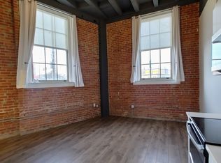 3200 Gillham Plz #108, Kansas City, MO 64109