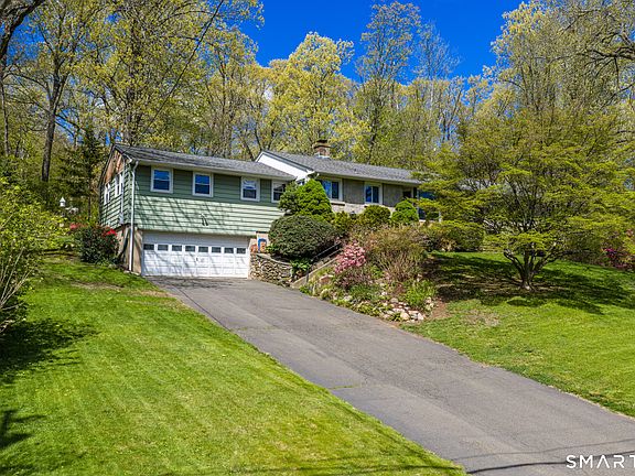 2nd image of 1241 Rice Avenue