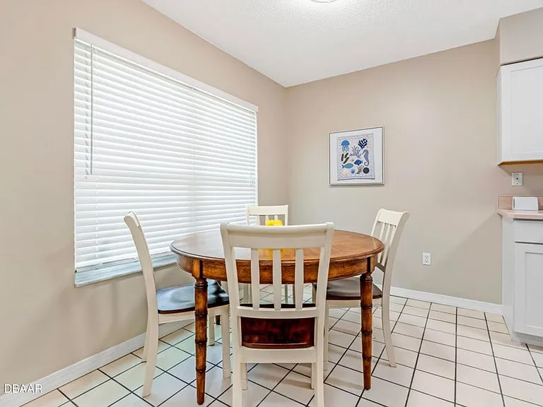 840 Center Ave #24 — Photo 9