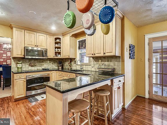 4th image of 14309 Perrywood Dr