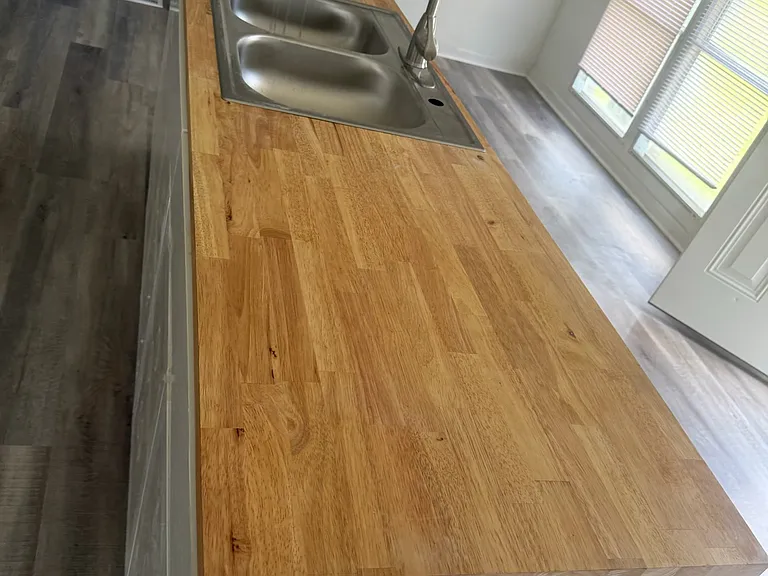 8101 Elim Church Rd NE #5 — Photo 15