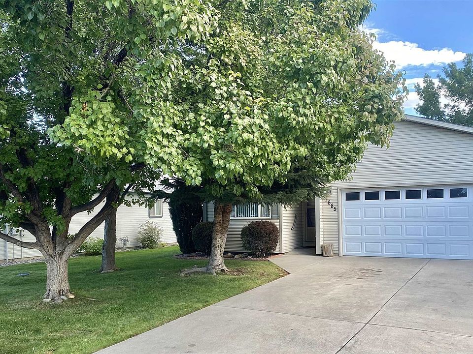 1st image of 1685 Amador Ct