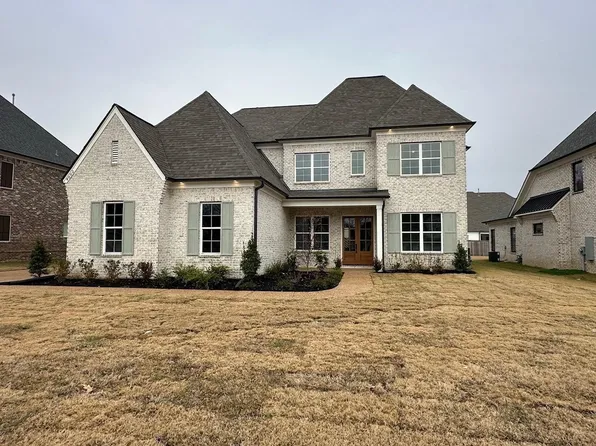 4883 Maple Walk Dr, Arlington, TN 38002