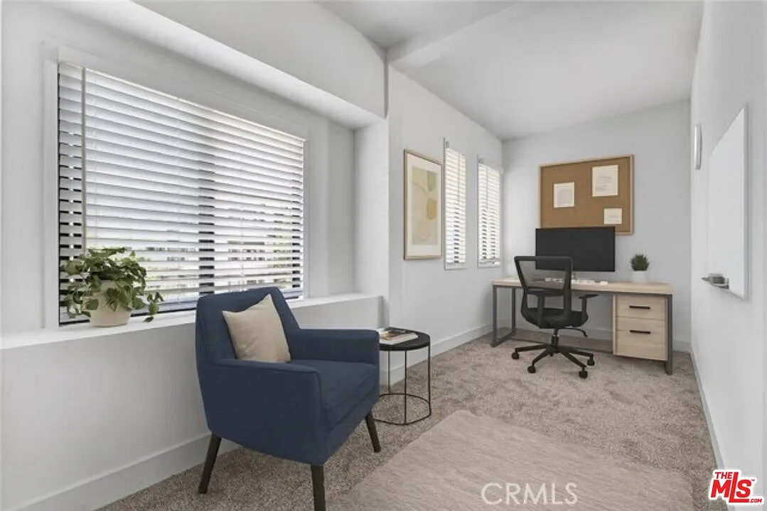 2 bed, 1.0 bath, 1200 sqft, $2,800 — Photo 4