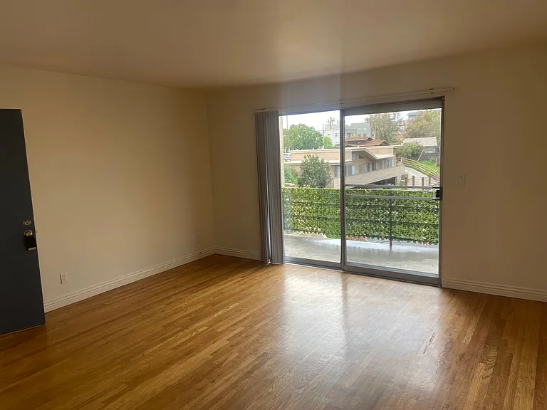 Antone Apartments — Photo 98