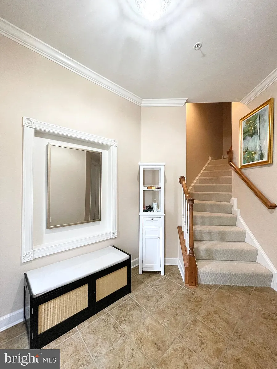 Building Photo - 9661 Atterbury Ln