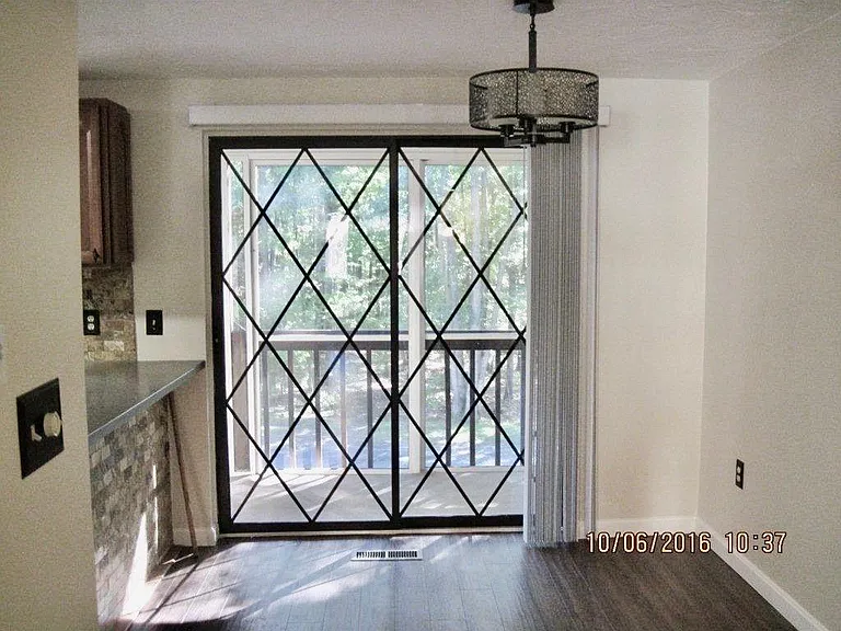 40 Winrow Dr — Photo 2