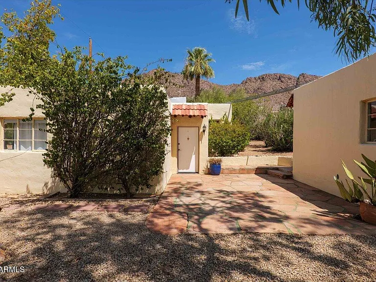 5702 E Camelback Rd #INDIAN — Photo 2