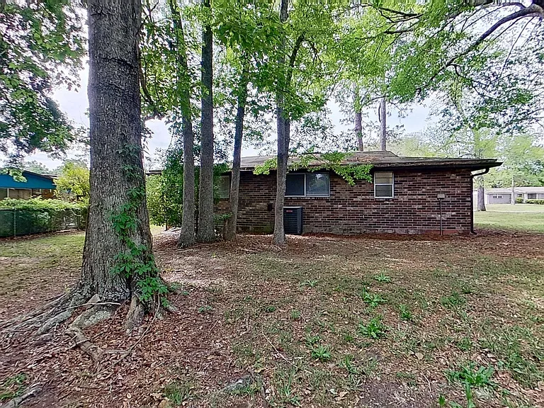 8311 Santman Ct — Photo 4