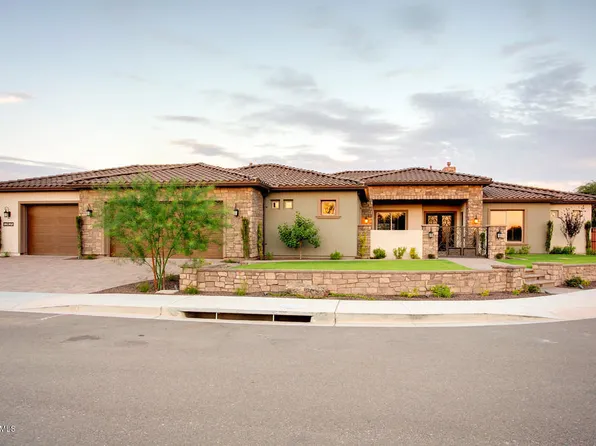 7465 W Calavar Rd, Peoria, AZ 85381