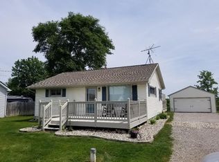 13573 S Horrell Rd, Fenton, MI 48430