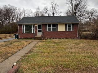 2706 Ellerbee Rd, Henrico, VA 23228