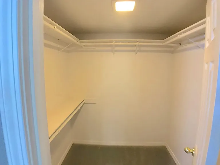 288 Aspen Grv — Photo 18