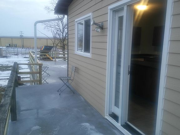 4th image of 8449 Brown St