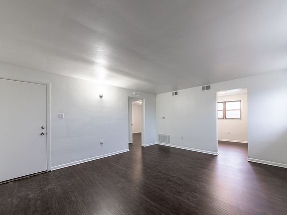5th image of 601 E Warrington Ave APT 3
