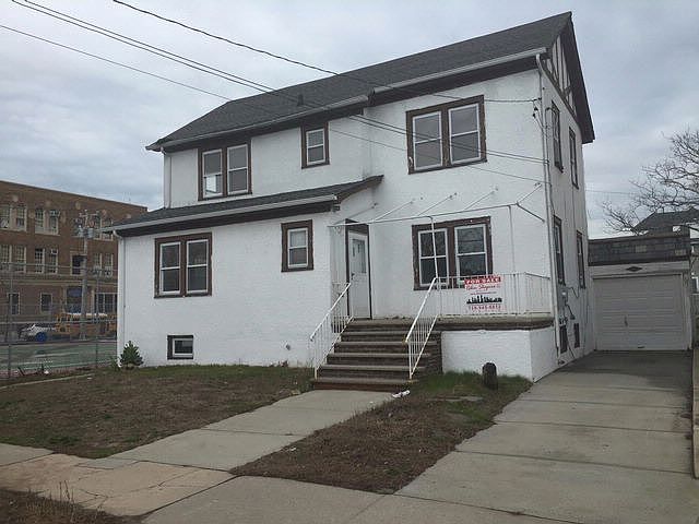 1st image of 13511 Cronston Ave