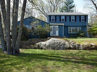 27 Ledge Way, Cohasset, MA 02025