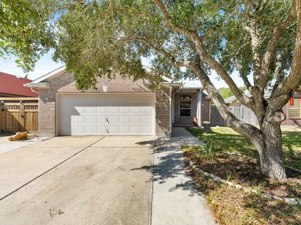 130 Whistlers Cove Rd, Rockport, TX 78382