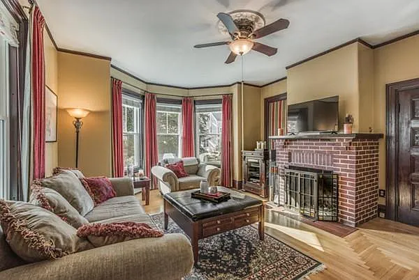 2 bed, 1250 sqft, $2,900 — Photo 4