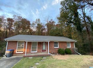 5441 Robin Cir, Adamsville, AL 35005