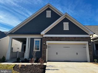 6240 Zinnia Ln, Haymarket, VA 20169