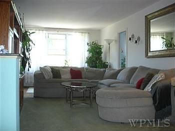 3rd image of 98 Dehaven Dr APT 3K