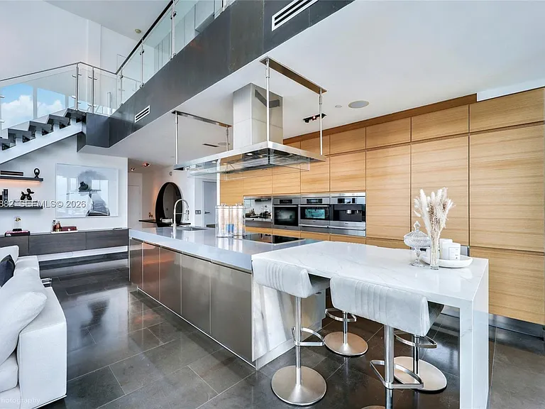 888 Biscayne Blvd #5112 — Photo 4