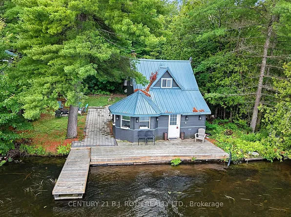1100 Hewitt St, Gravenhurst, ON P1P 1R1