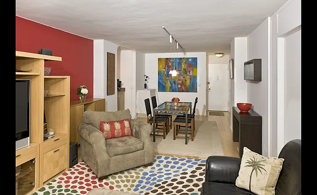 Sold by Douglas Elliman | media 12