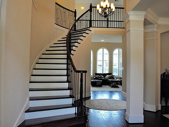 2nd image of 6123 N Tamarino Park Ln