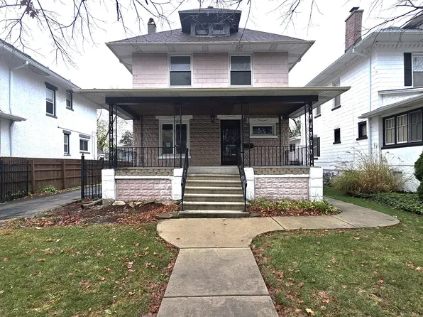1504 S 8th Ave, Maywood, IL 60153