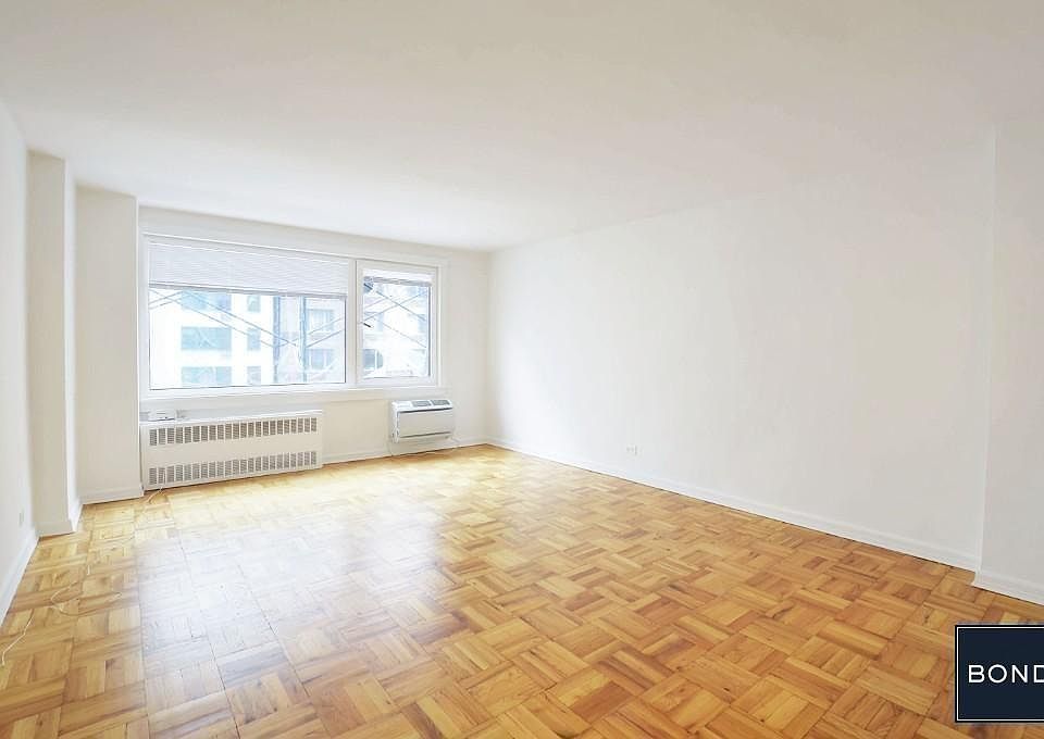1st image of 340 E 34th St #16H*