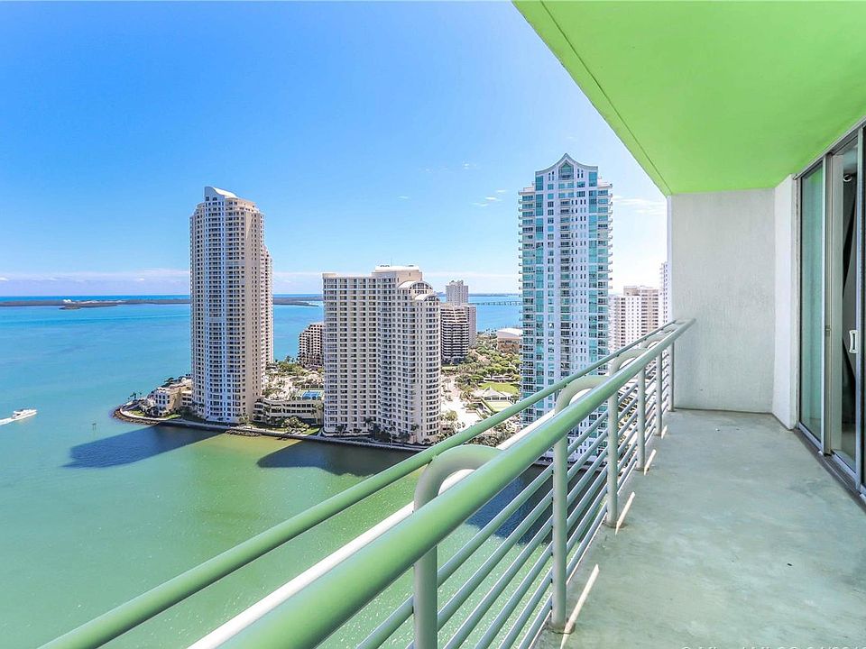 1st image of 325 Biscayne Blvd APT 2826
