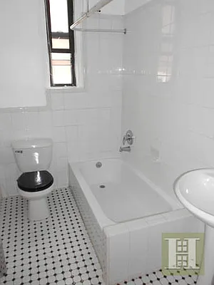 Rented by Halstead Real Estate | media 19