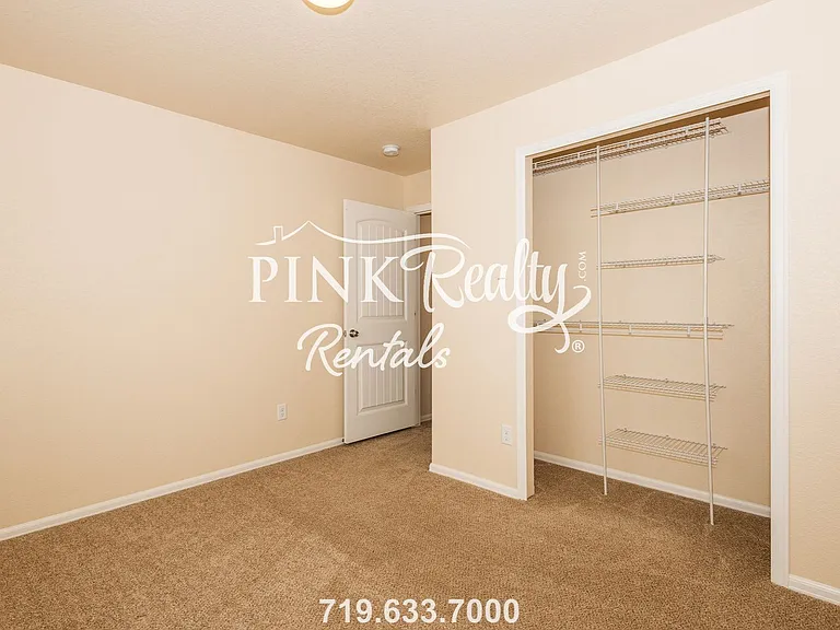 2325 Washo Cir — Photo 27
