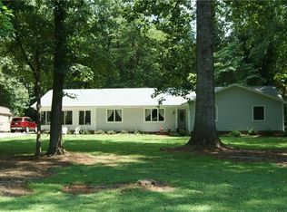 502 Skeet Club Rd, High Point, NC 27265