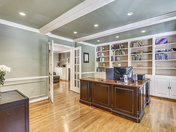 5th image of 8225 Osage Ln