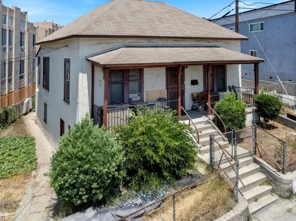 811 N Bunker Hill Ave, Los Angeles, CA 90012