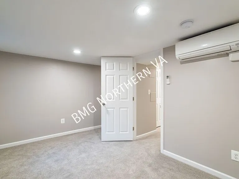 1132 Powhatan St — Photo 21