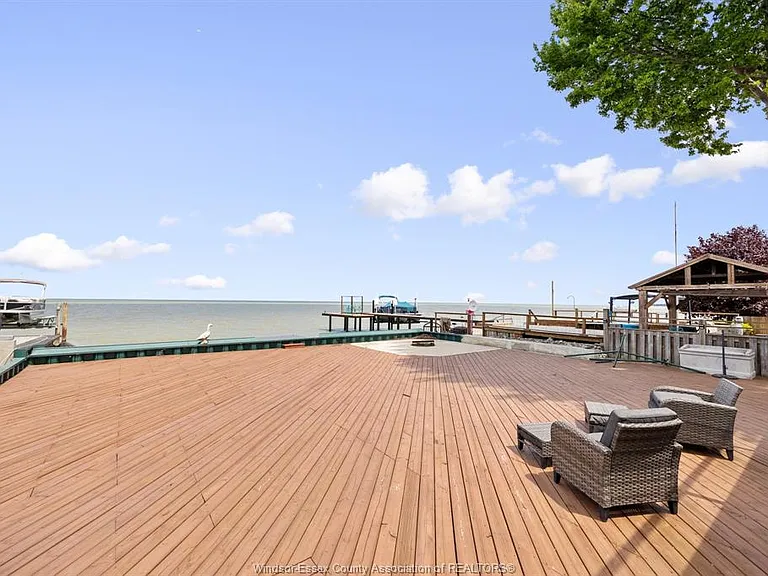 689 Ross Beach Rd — Photo 20