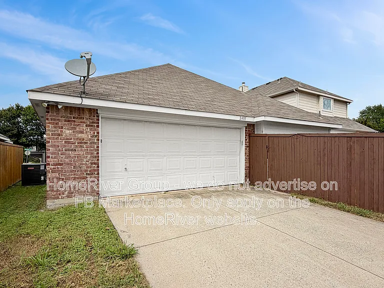 2405 N Brook Dr — Photo 17