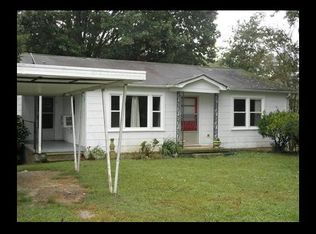 1518 23rd St NE, Hickory, NC 28601
