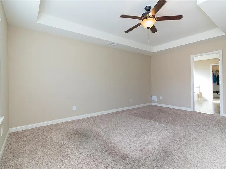 142 Shirley Blvd — Photo 16