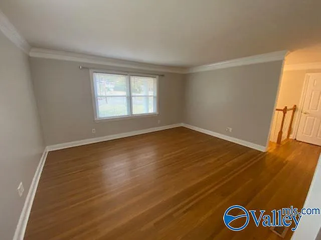 400 Forrest Park Ct NW — Photo 2