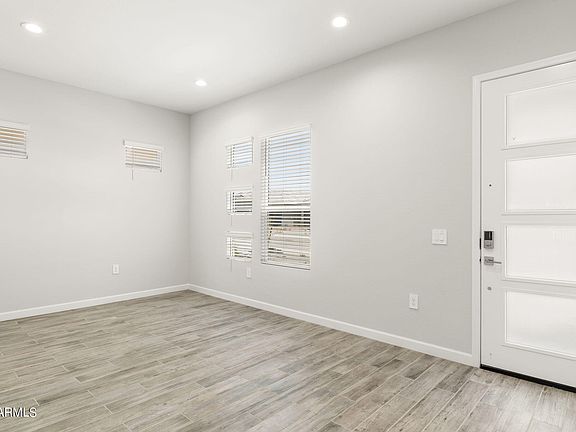 3rd image of 10503 W Harmony Lane