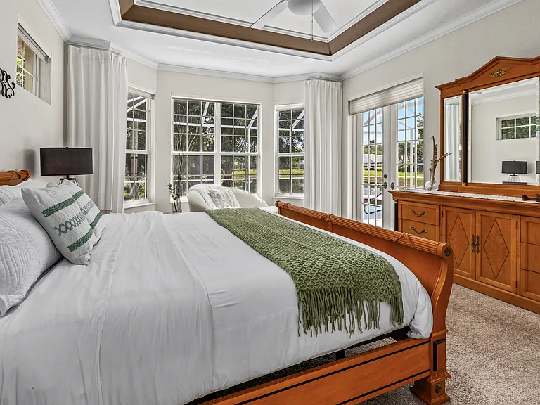 7105 Victoria Cir — Photo 13