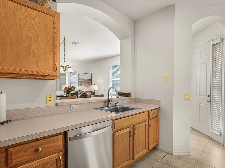 1602 W Spring Meadow Loop — Photo 11