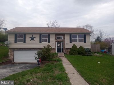 923 Oak Dr, Pottstown, PA, 19464